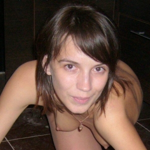 Lylyana_74 26 ani Covasna - Escorte si Dame de companie